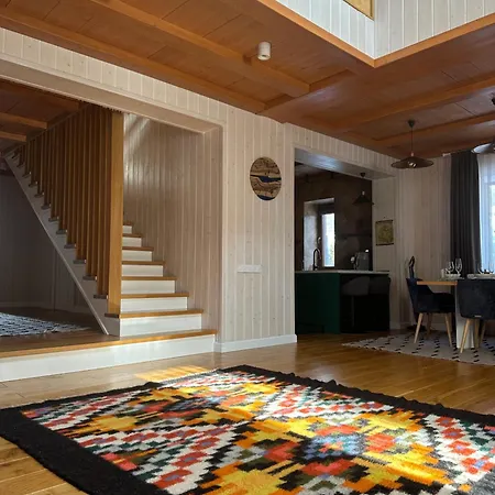 семибарвиця Apartment
